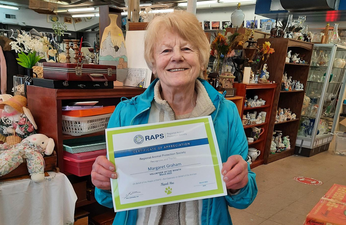 VOM-0425 volunteer of the month